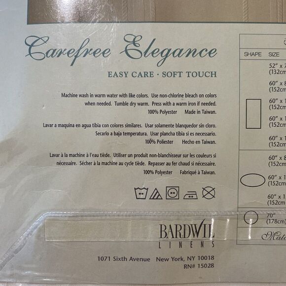 Bardwil Linens Carefree Elegance Easy Care Soft Touch Tablecloth Cream 52x70” - Picture 5 of 7